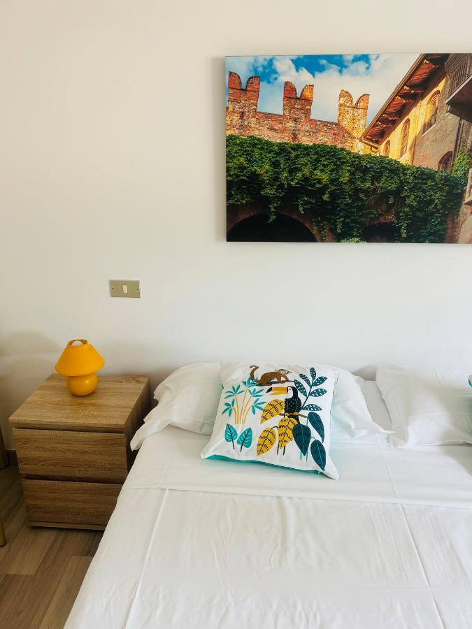 Faro Home Verona Esterno foto